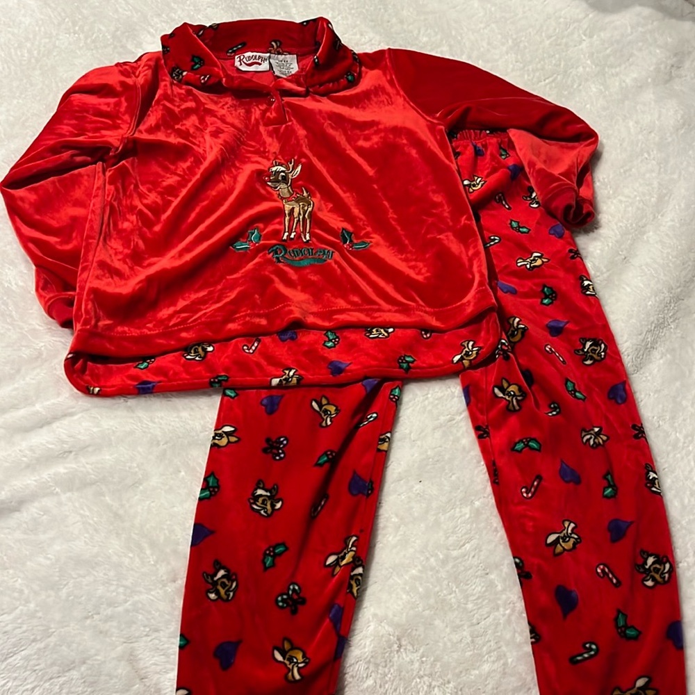 Rudolph the red nosed reindeer pajamas set 6x EUC